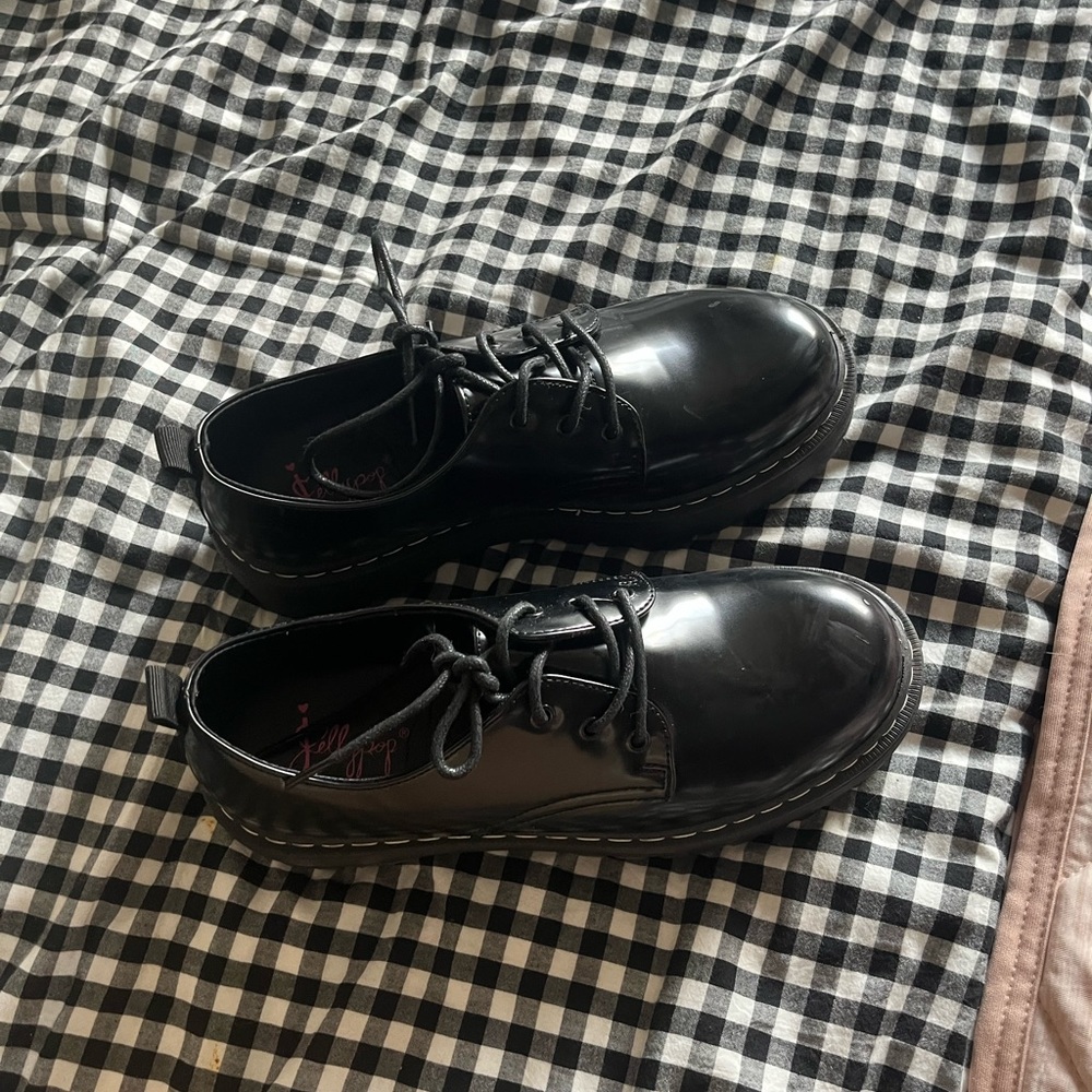 Jellypop (Doc marten lookalike) platform black loafers